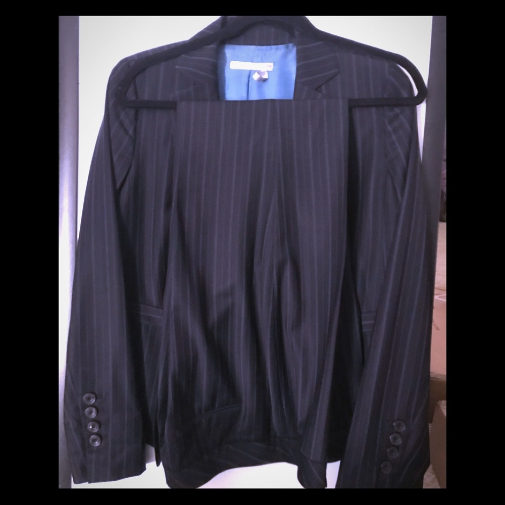 Classiques Entier women’s pant suit size 8
